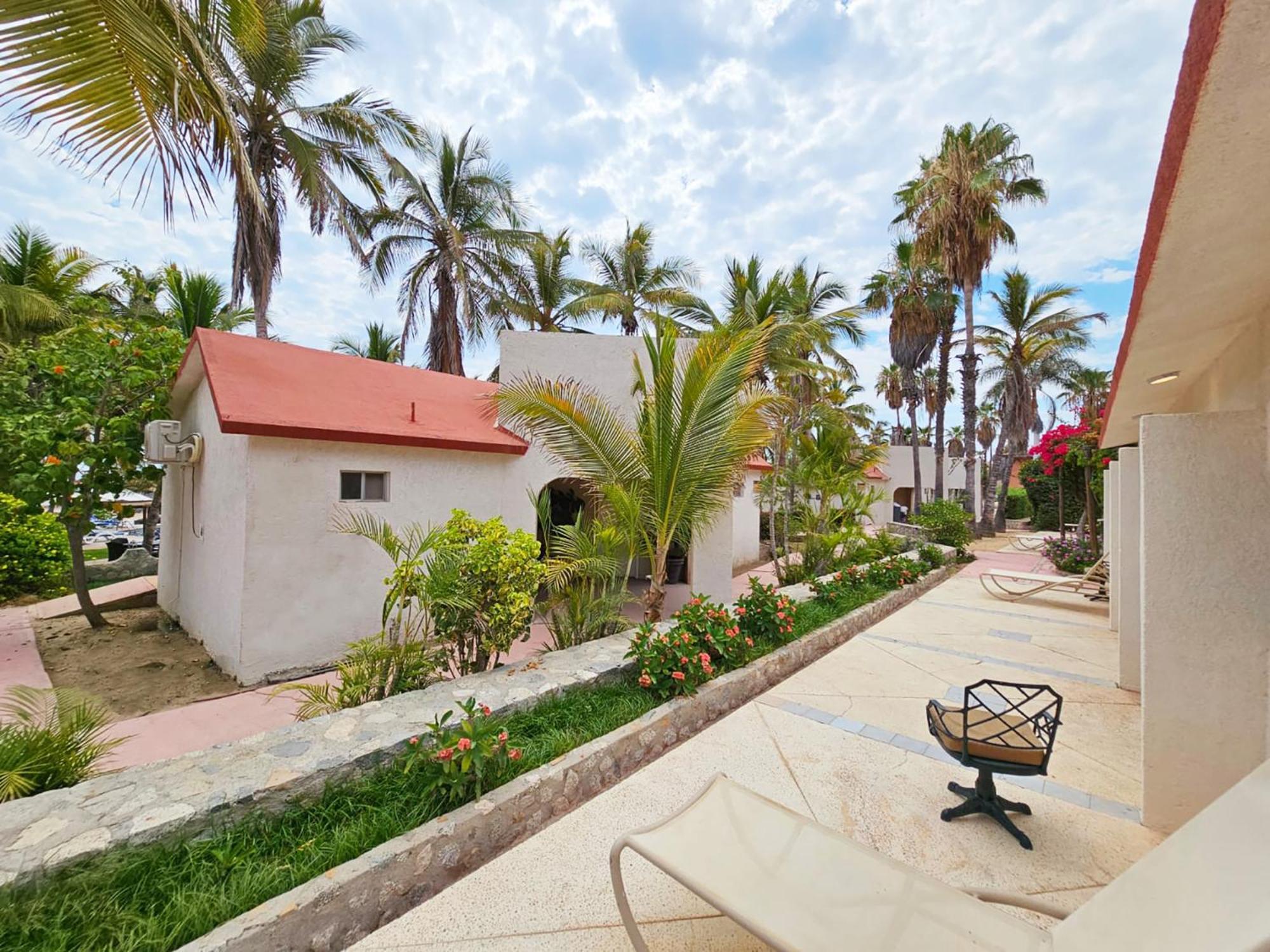 Buena Vista Oceanfront & Hot Springs Resort Buenavista  Exterior photo