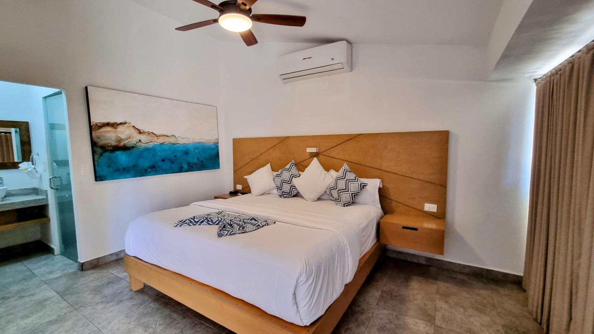 Buena Vista Oceanfront & Hot Springs Resort Buenavista  Exterior photo